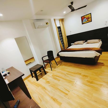 Shivanand Residency Jejuri Exterior foto