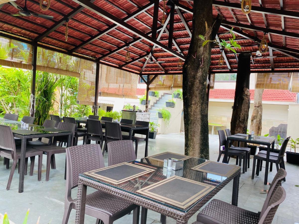 Shivanand Residency Jejuri Exterior foto