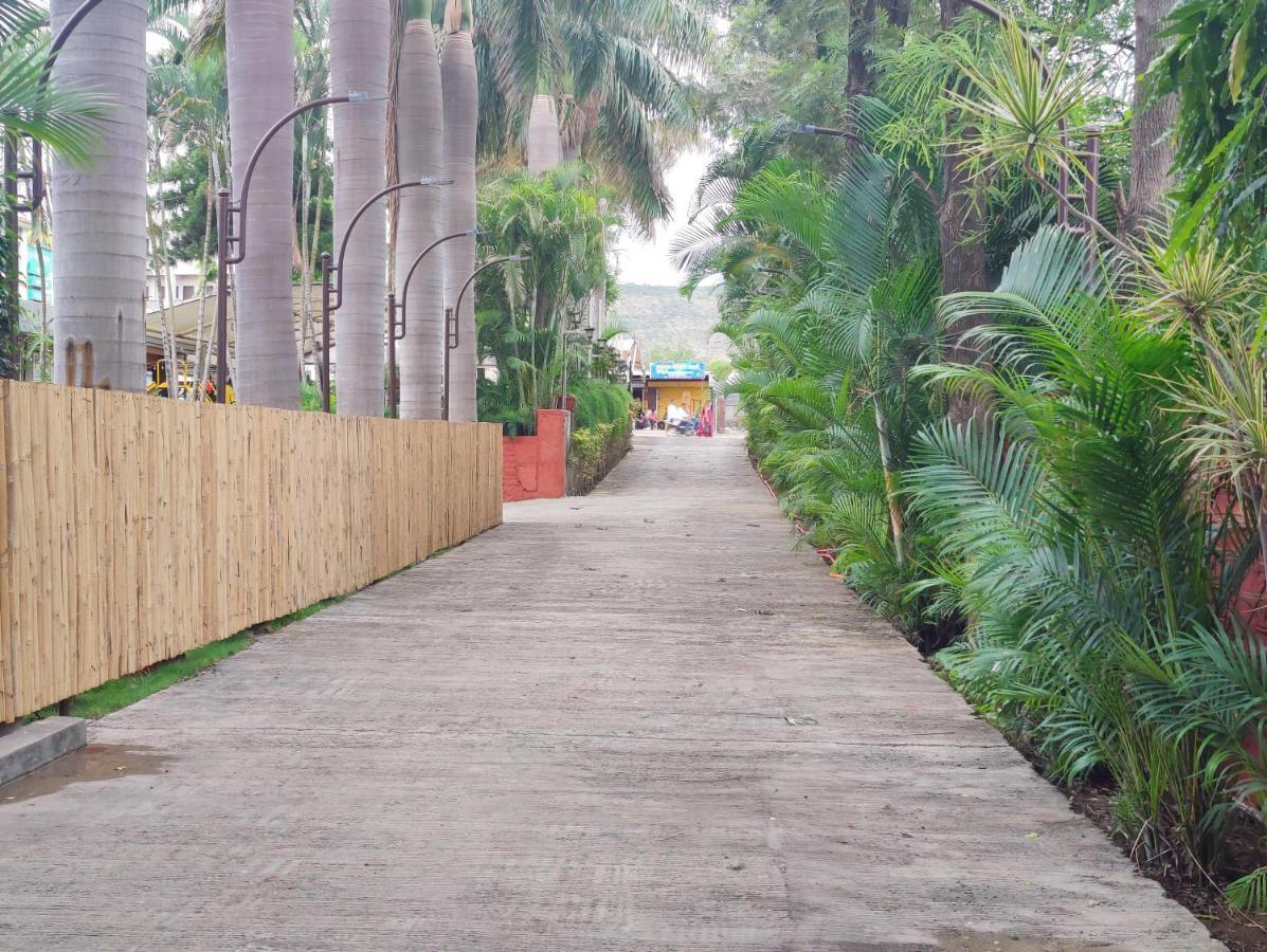 Shivanand Residency Jejuri Exterior foto